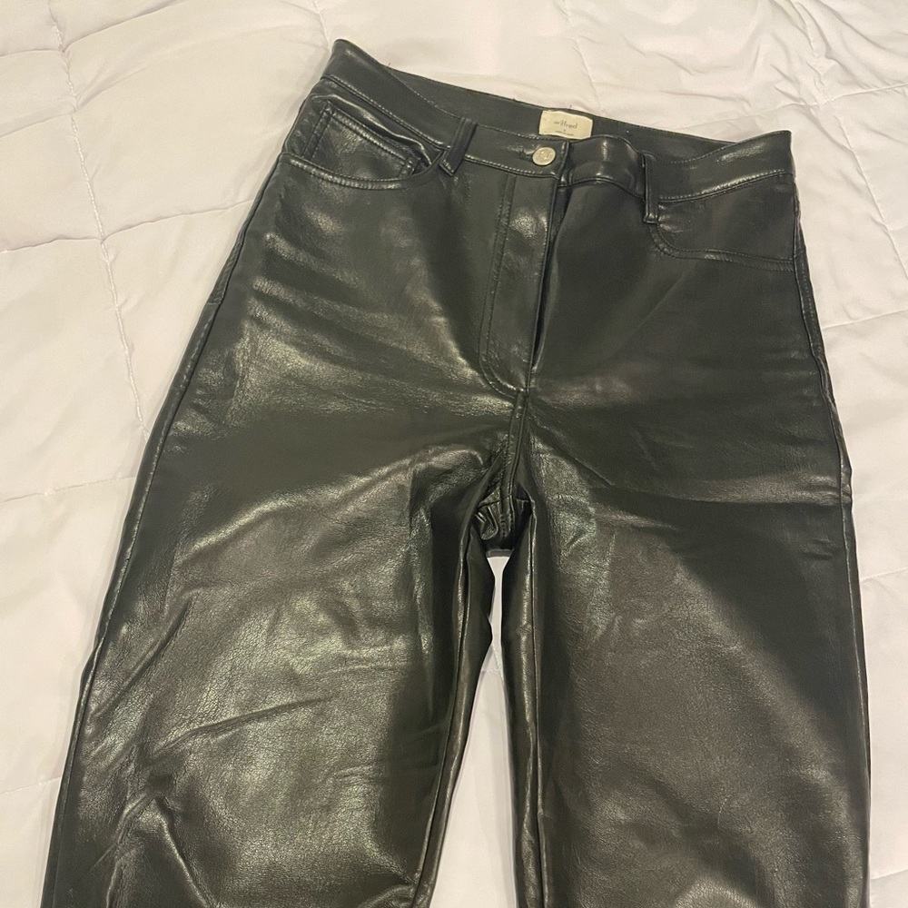 Wilfred Melina Pant